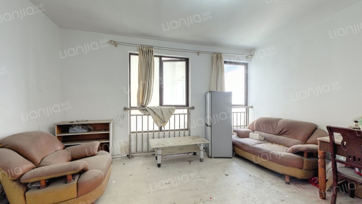 天籁二手房实景图