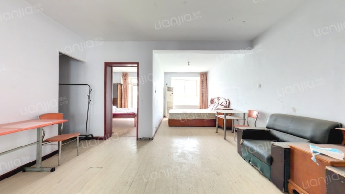 龙山景苑二手房实景图