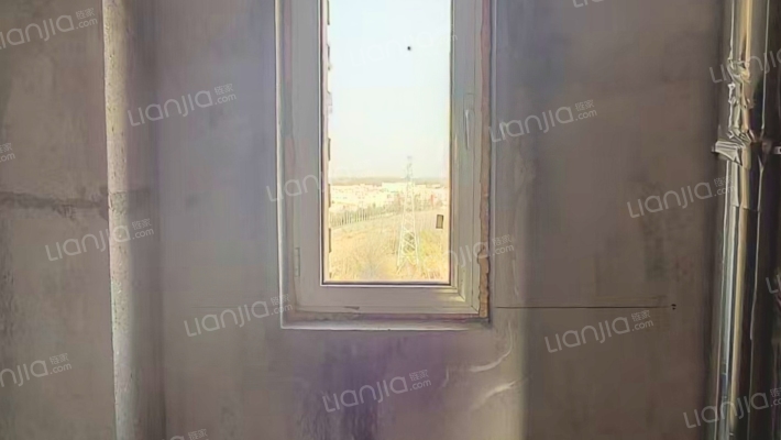 三利中和城B区大三居两卫两厅采光好，小区门口838车站-厨房