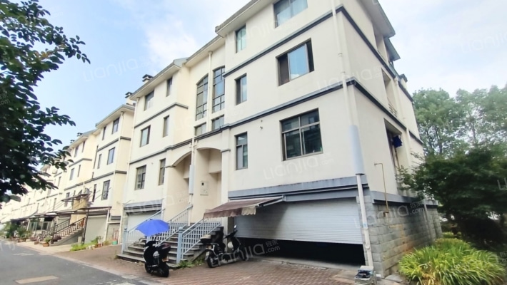 西墅保锦苑二手房实景图