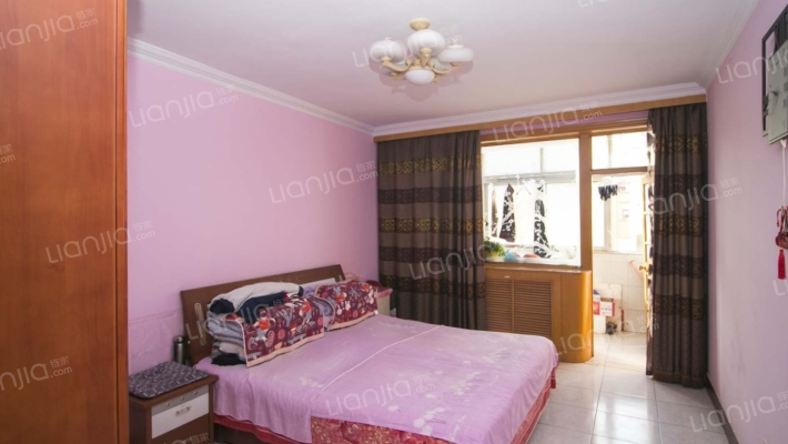 明德北药厂家属楼二手房实景图