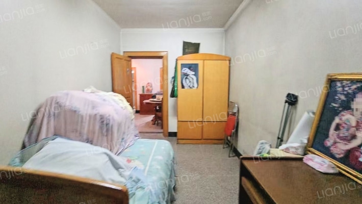 通透大四居，一楼无遮挡，范阳中路南-卧室D