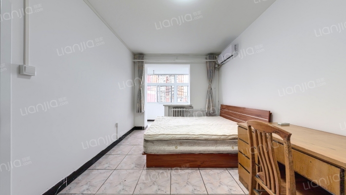 邮局宿舍二手房实景图