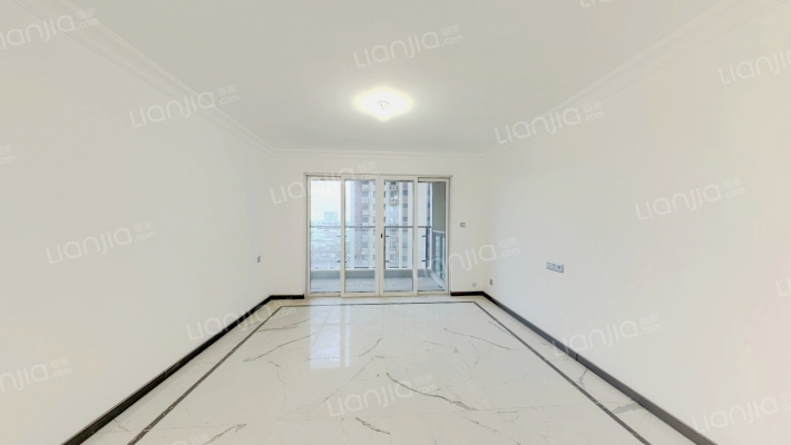 碧桂园·翡翠湾二手房实景图