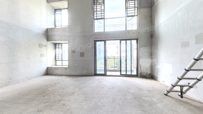 医大蟠龙润泽苑二手房实景图