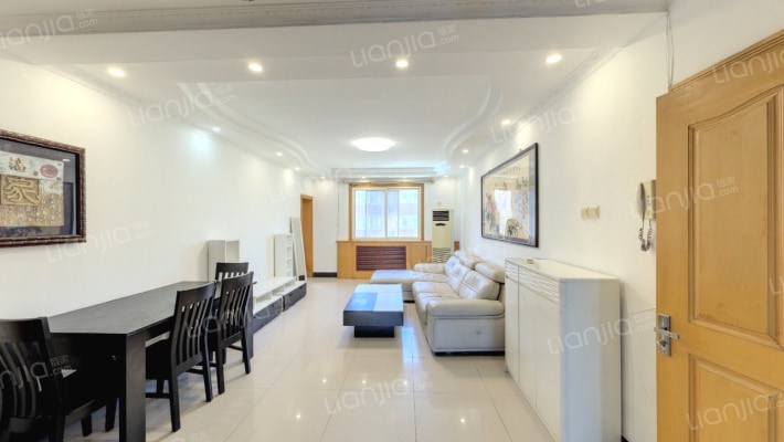 玉桥中路10号院二手房实景图