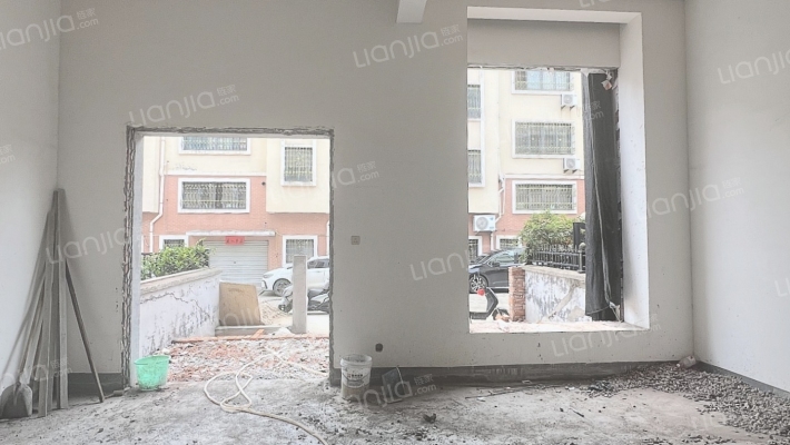 新丰花苑二手房实景图