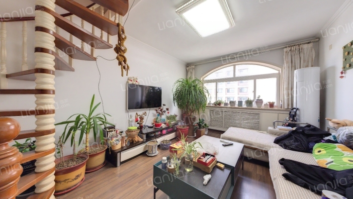 电影院小区二手房实景图