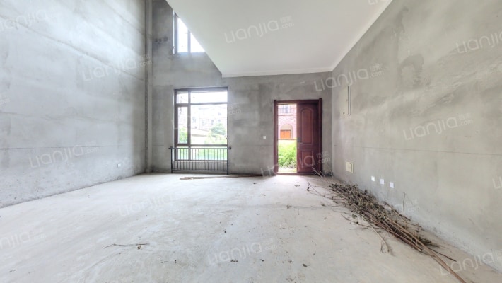 尚峰尚水二手房实景图