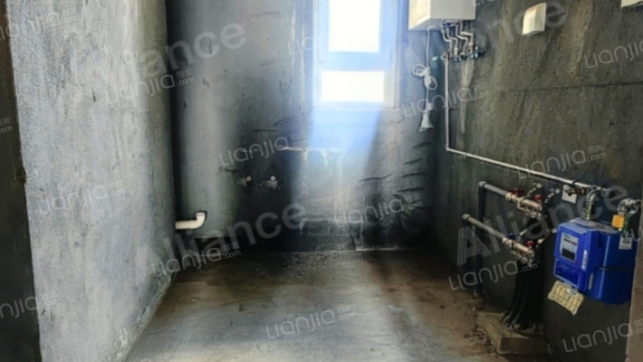 桃园新都孔雀城 南北通透两居 好楼层 有车位-厨房