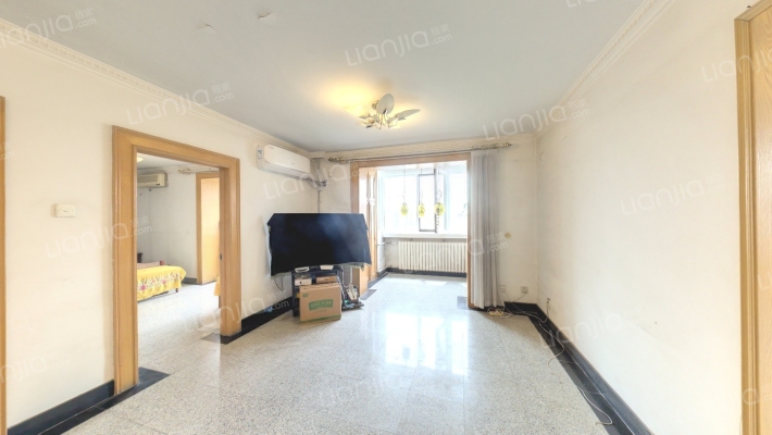 南线阁39号院二手房实景图