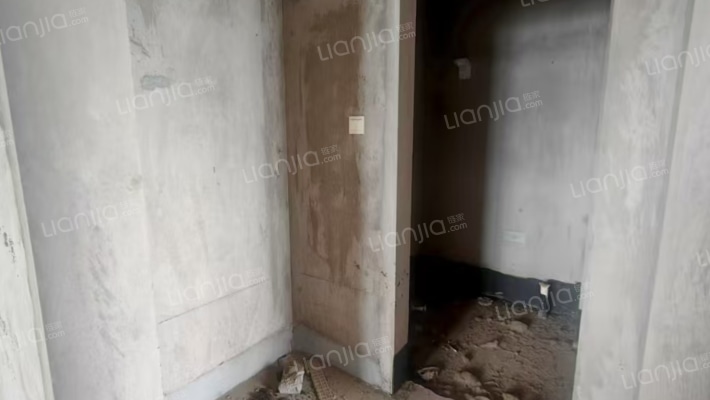 温莎假日二期高层公寓 3室2厅 南 北-卫生间A