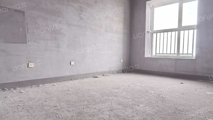 农大 南北通透大三居 停车免费 物业费低-卧室C