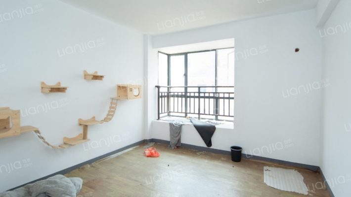 长春华苑二手房实景图