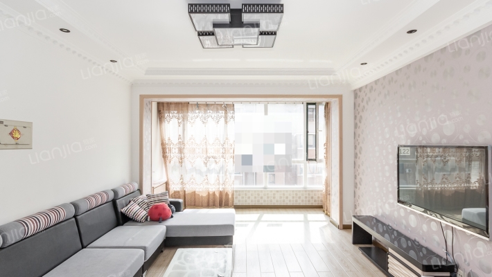 新华美辰佳苑二手房实景图