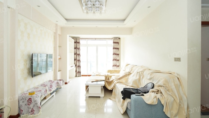 恒森水晶郦城二手房实景图