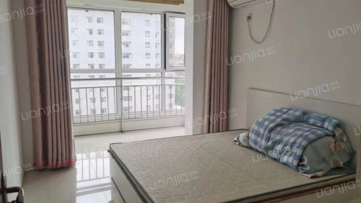 华阳路 中医院旁边 精装两居室 诚意出售-卧室A