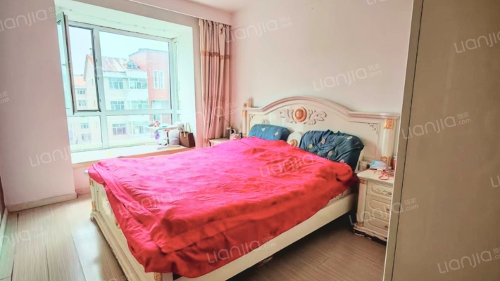 凤凰城二手房实景图