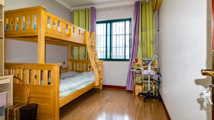 仁和上海花园精装三居室出售高楼层视野无遮挡采光好-卧室C
