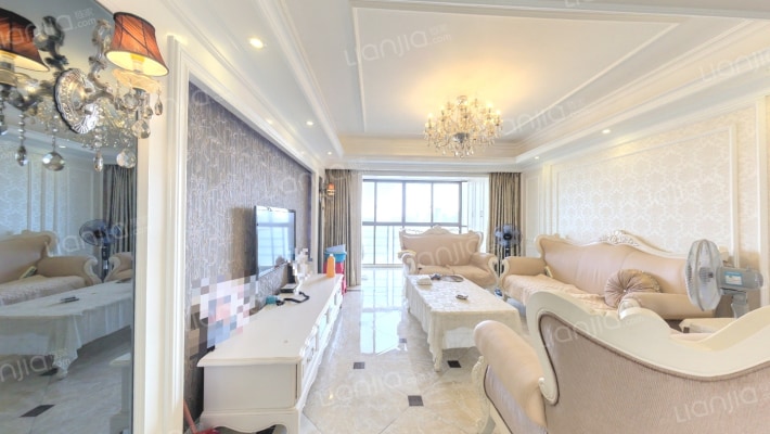 蓝鼎滨湖假日枫丹园二手房实景图