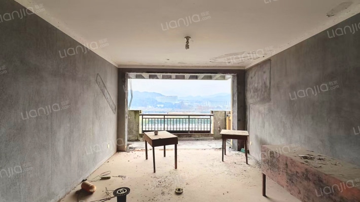 东方名筑二手房实景图