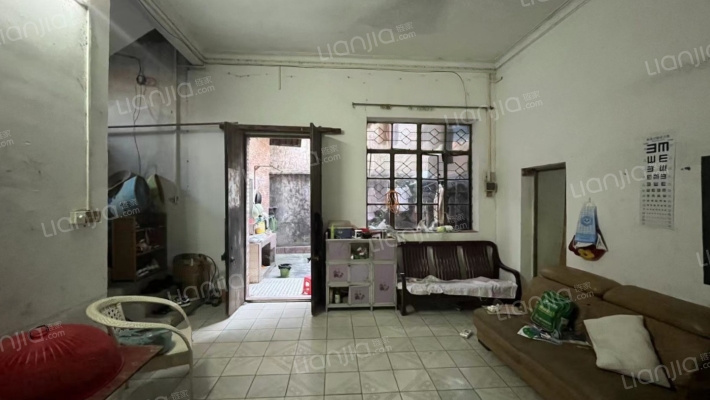 平步梯云门二手房实景图