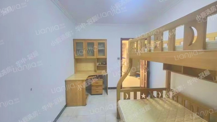 水岸花城 3室2厅 南 北-卧室B