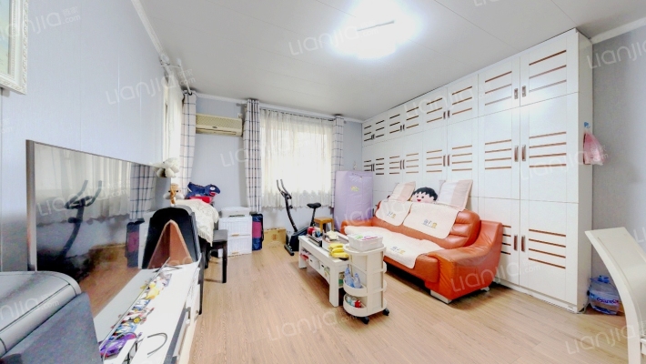 宏翔公寓二手房实景图