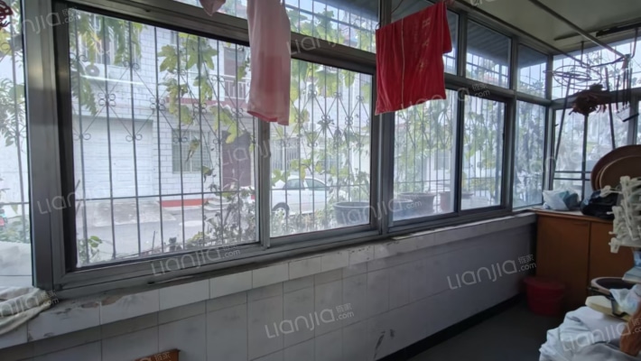 通透大四居，一楼无遮挡，范阳中路南-阳台