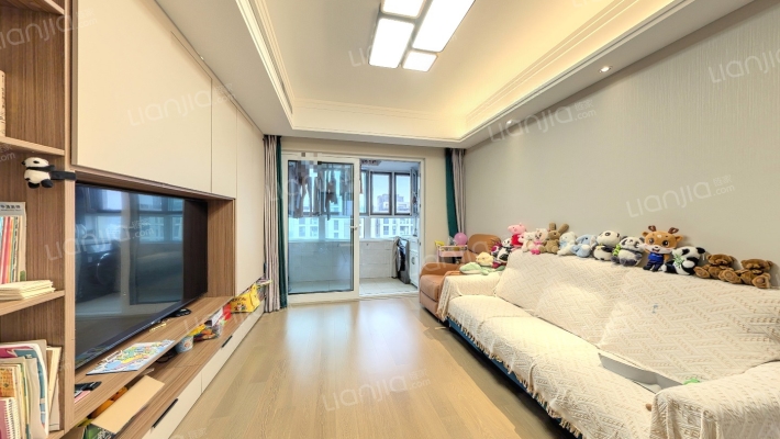 朗悦花园二手房实景图