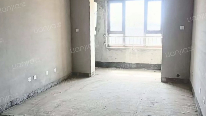 雅园二手房实景图