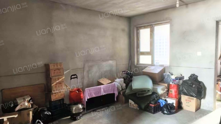哈达新域二手房实景图