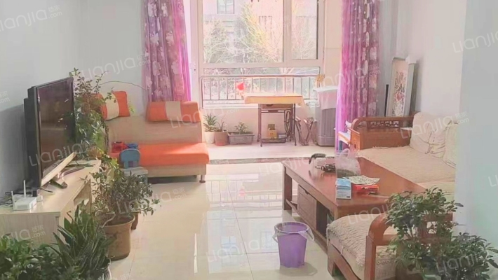 泰和华府二手房实景图