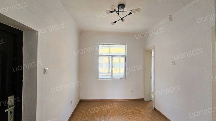 物资局综合楼二手房实景图