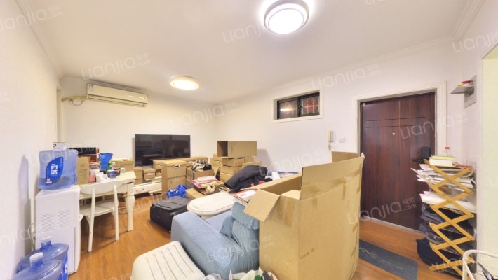新领地二手房实景图