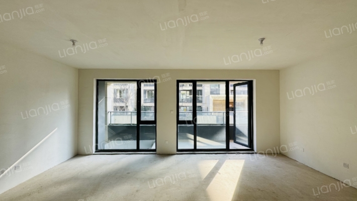 绿地御璟澜庭二手房实景图