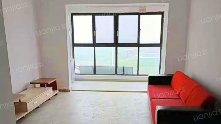 领创名郡二手房实景图