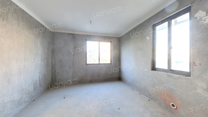 新桥嘉苑二手房实景图