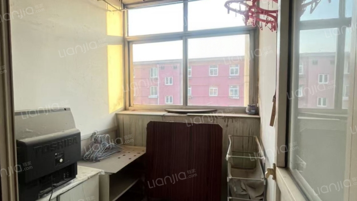 学园小区 2室1厅 南 北-阳台