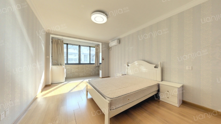 上钢二村二手房实景图