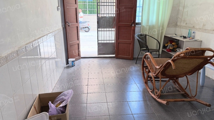长青东路西十巷二手房实景图