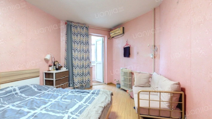 志新北里二手房实景图