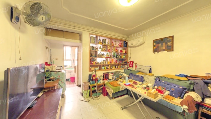 艺校宿舍二手房实景图