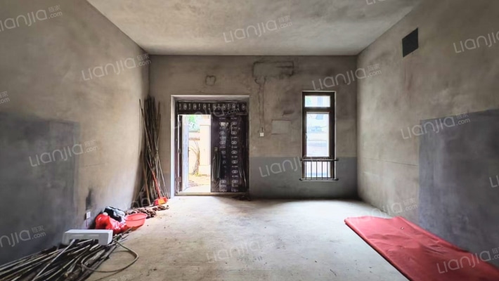 广源栖山墅二手房实景图