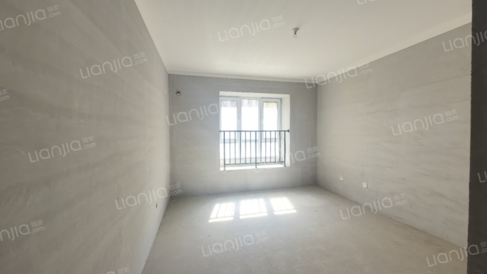 高铁华融现代城，一层带花园，外加50平左右下跃-卧室B