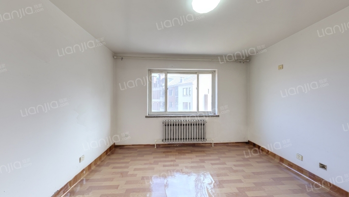 康泰家园二手房实景图