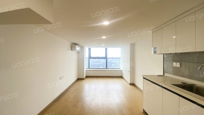 博域大厦二手房实景图