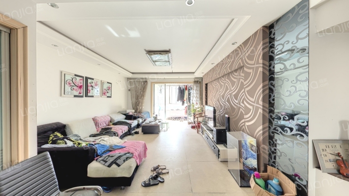 米兰花苑二手房实景图