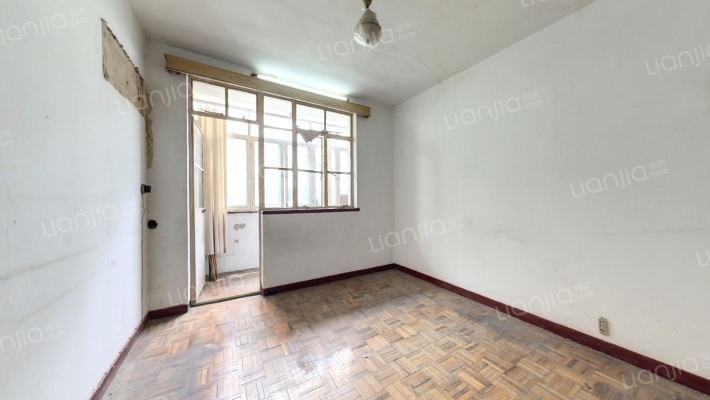 港驳小区二手房实景图