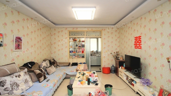 北极光家属院二手房实景图